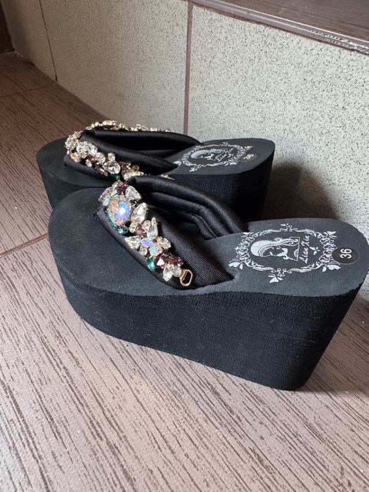 Papuci/slapi masura 36