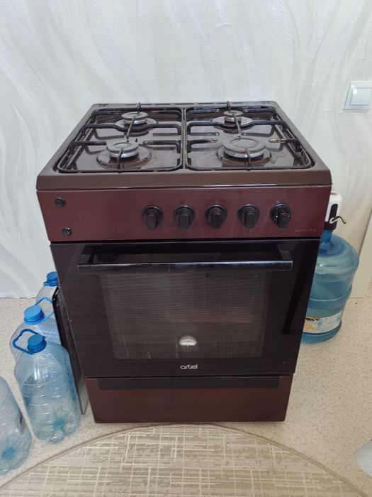 Газовый плита жасап тұр