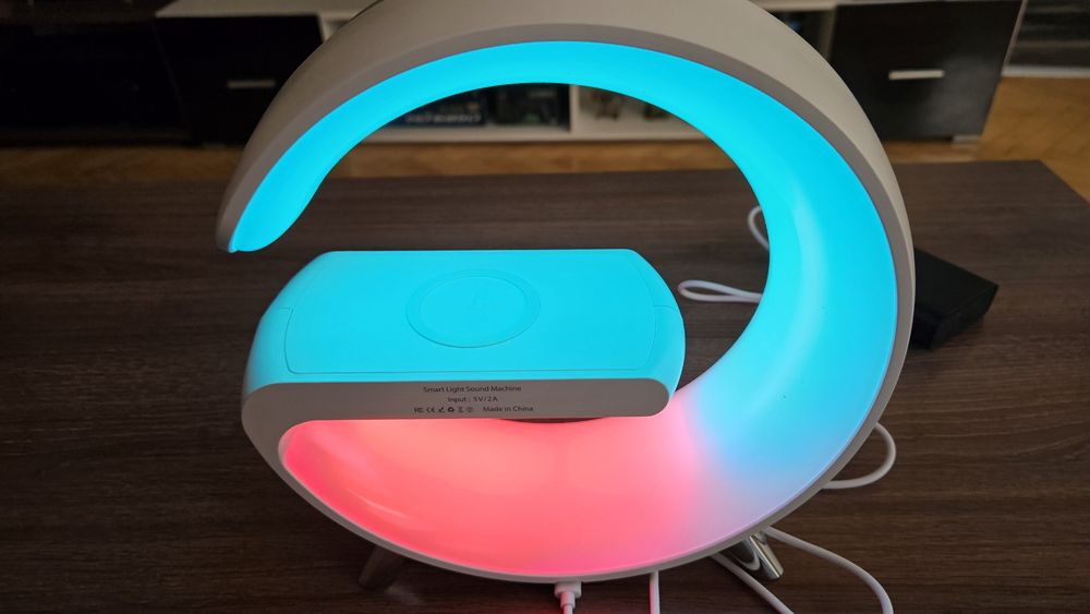 G shape блутуут колонка и wireless charger 15W