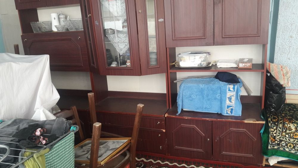 Servant tosh oyna divan