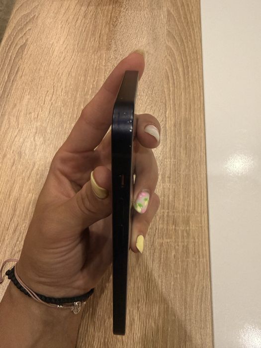 iPhone 12  256GB