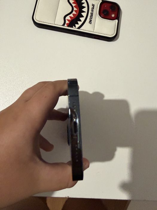 Iphone 12 pro 256 gb  като нов