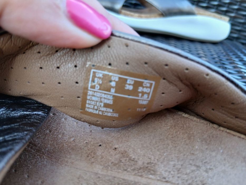 Дамски кожени чехли Clarks Un Structured (Un Bali Go) – Естествена кожа, Размер 39
