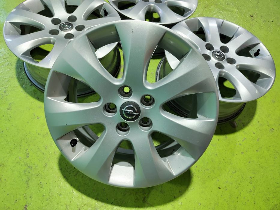 16 5x105 Opel лети джанти 5х105 Опел