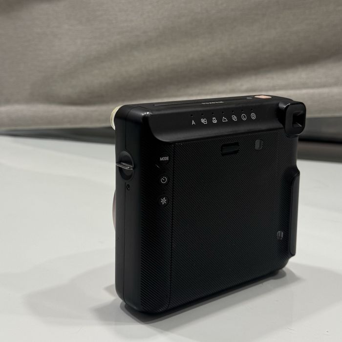 Fujifilm Instax Square SQ6 (Blush Gold)