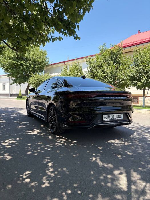 byd han 2025 yili 701 km