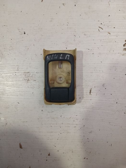 Ручка Нисан Сани N14