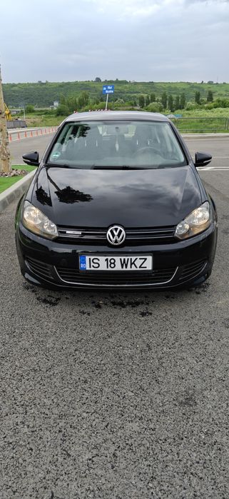 VOLKSWAGEN Golf 2012