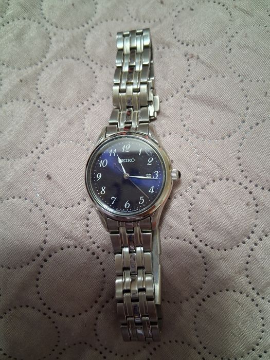 Дамски часовник SEIKO - НОВ