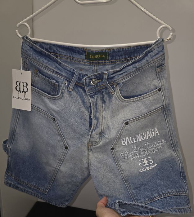 Blugi scurti - reducere Balenciaga  // dsquared2