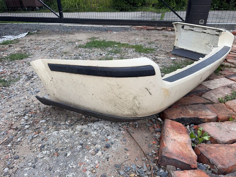 Bara spate Ford Mondeo mk3/Bara față Volkswagen VW Polo 6N2