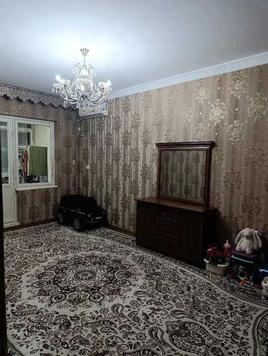 Qora-qamish 2/4 mavzesida 2 xonali uy sotuvda