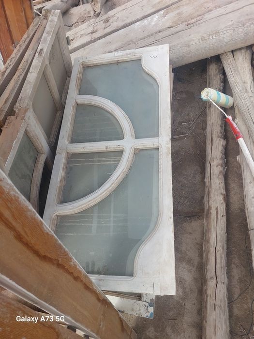 Oyna sotiladi boyi 163 sm eni 118 sm