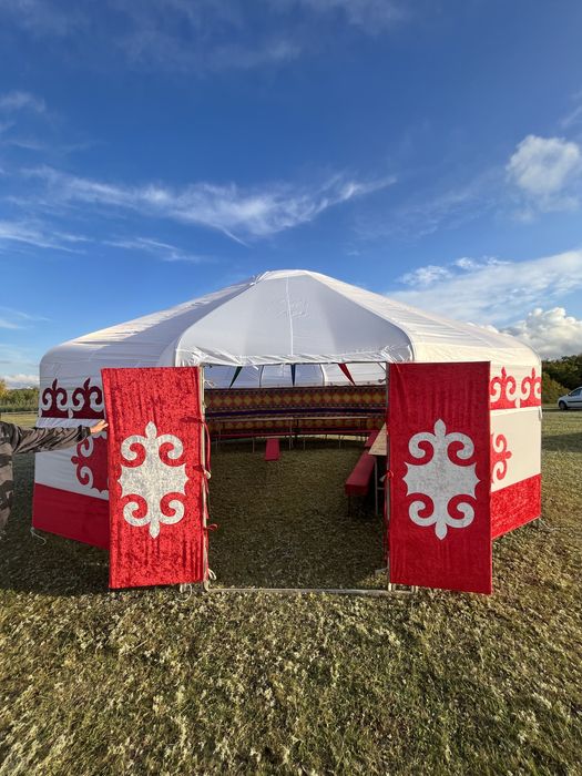 Юрта, в аренду с кавралином