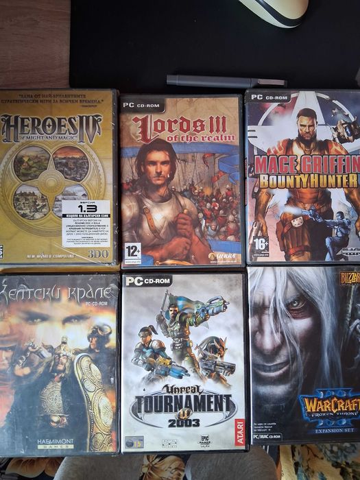 Продавам компютърни игри