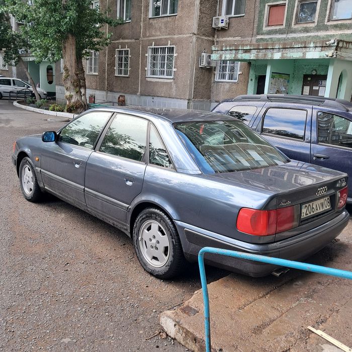 Продам немца живой ауди масло не кушает