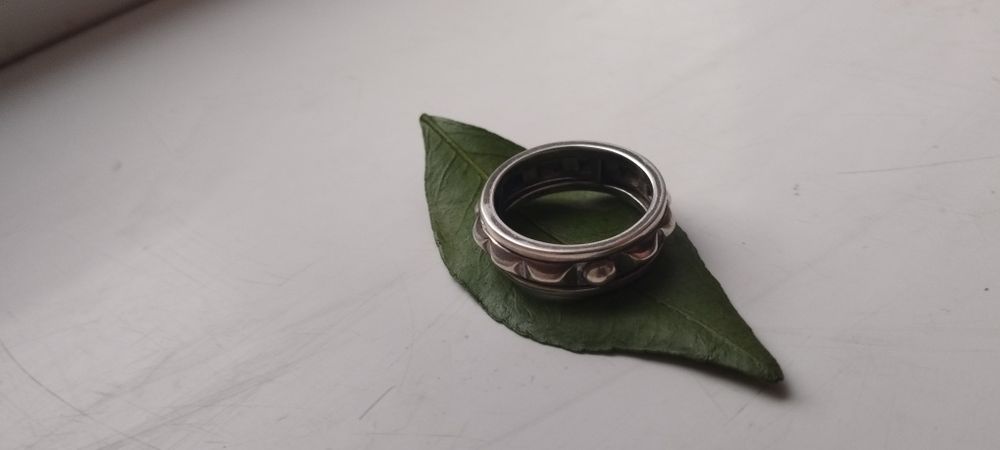 Серебряное мужское кольцо, стильное и прочное