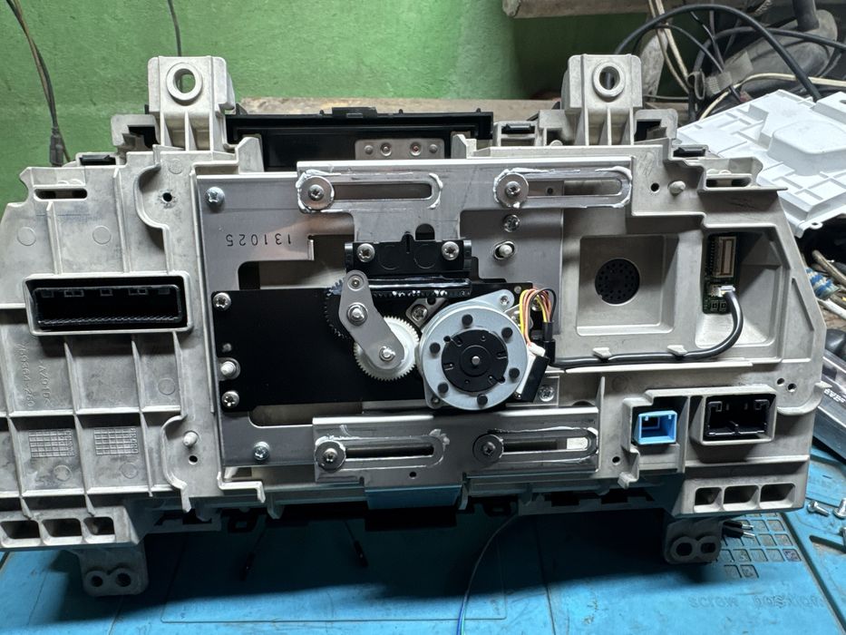 Коррекция щитков приборов