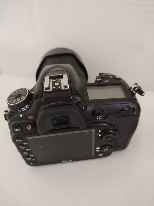 Nikon D7100 c 18-140-VR.