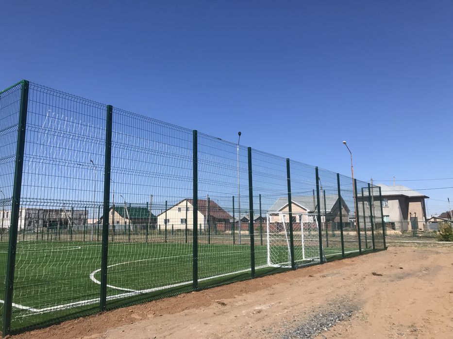 Искусственный газон, футболное поле, трава