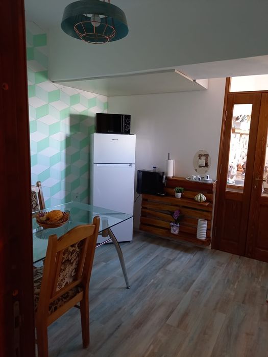 Închiriez apartament