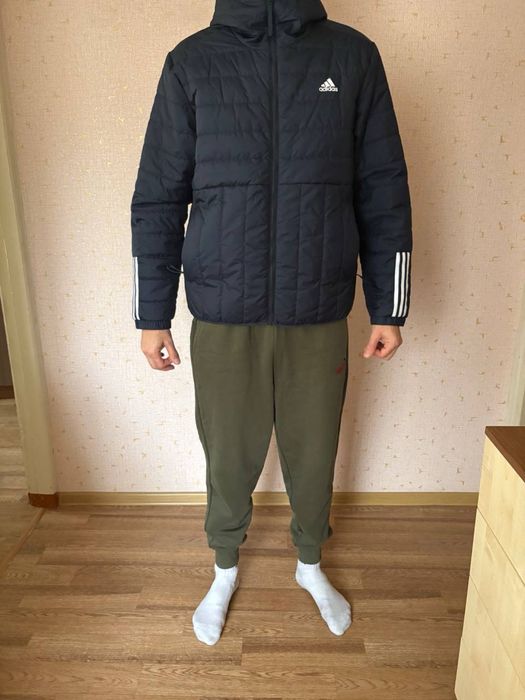 Куртка adidas оригинал. Размер XL