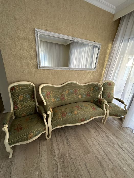 Canapea vintage/baroc