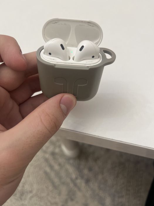 Аирподс 1 модель оригинал