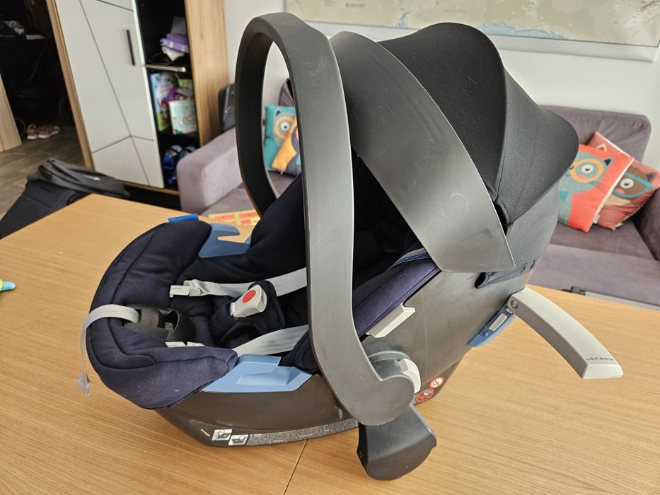 Столче за кола Cybex Aton 5 с лятно покривало