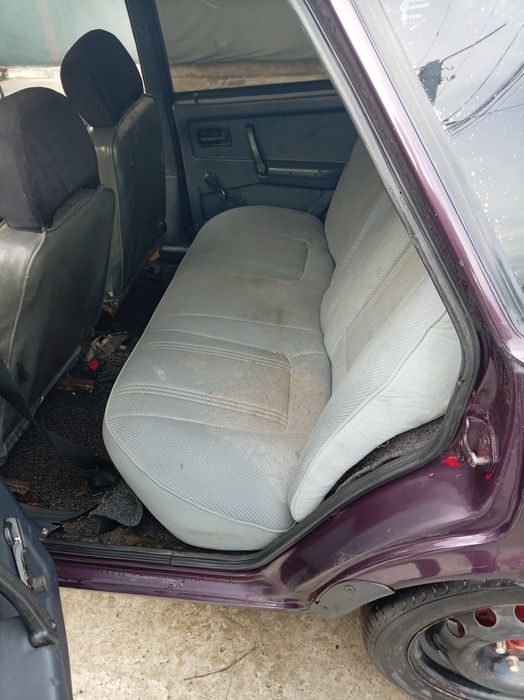Vaz 2109 sotiladi