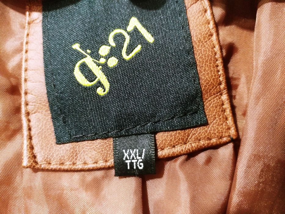 3 geci din imitatie piele pentru femei, masura mare - Nefolosite