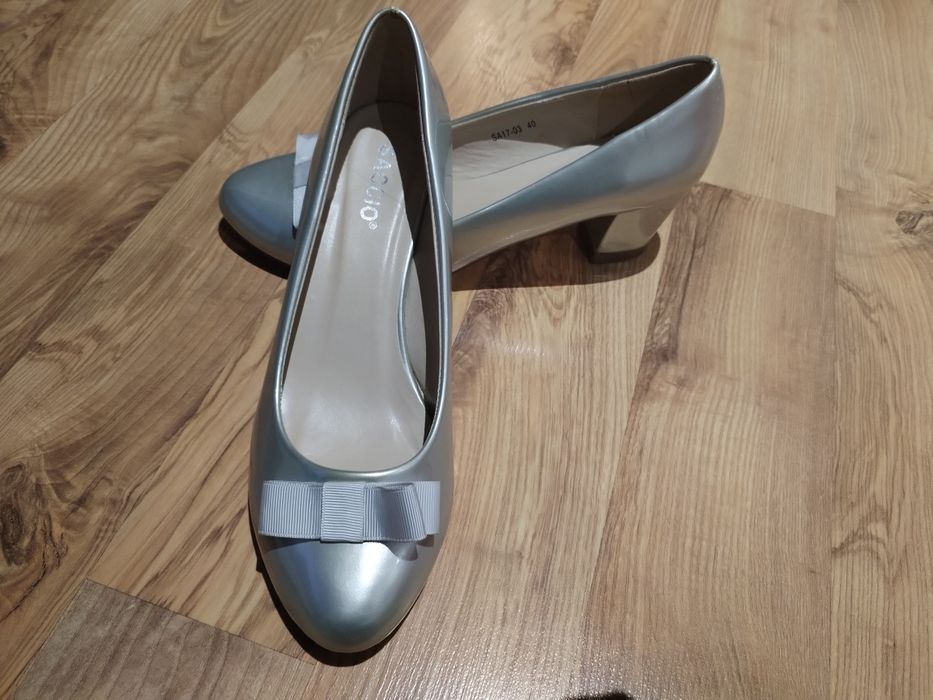 Pantofi cu toc arginti