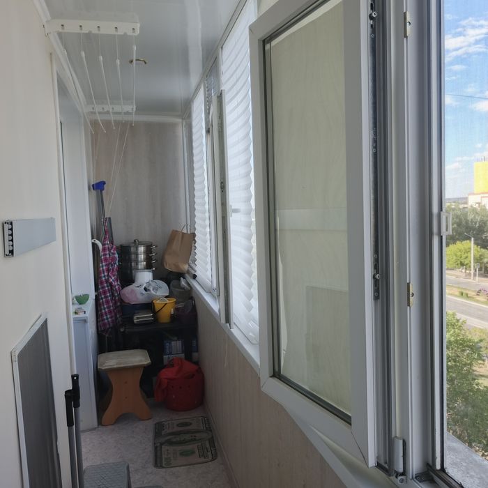 Продам двух ком.квартиру,в центре