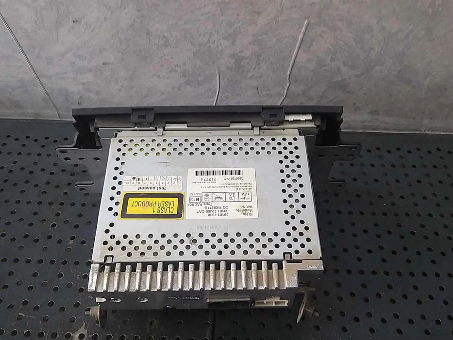 Radio cd player suzuki sx4 ey gy 3910179j0 3910179j00cat