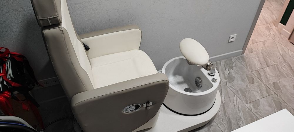 Педикюрное кресло