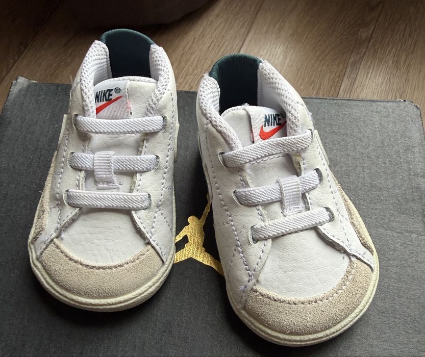 Бебешки Буйки на Nike