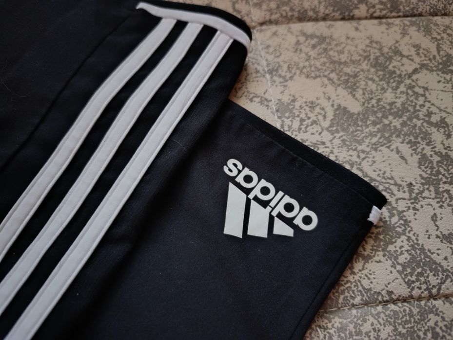Спортивные шорты мужские Adidas , гантели СССР