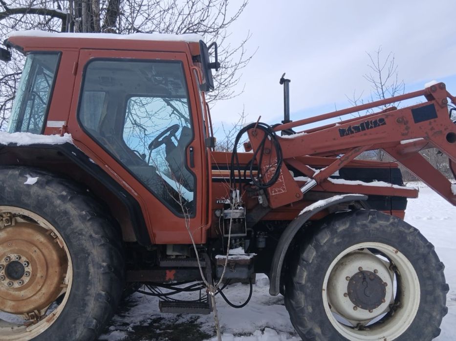 Fiat F100 încărcător frontal cu joystick