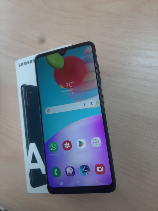 Samsung A41. Samsung
