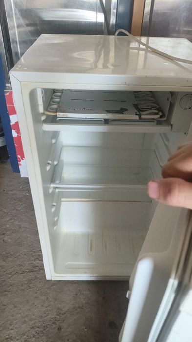 Холодильник сатылады