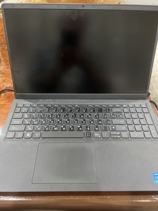Dell Inspiron 15 3530 core i5 Premium.512gb. 16gb. Windows 11 pro