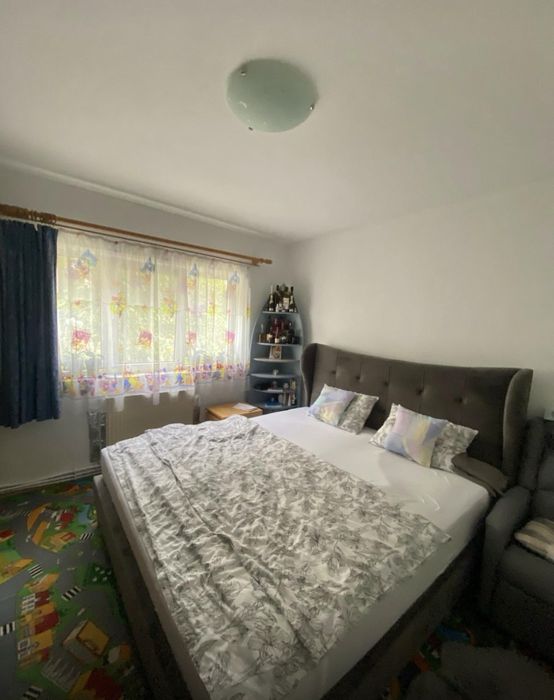Apartament 3 camere decomandate de vanzare + beci – Str. Vasile Alecsandri nr. 74
