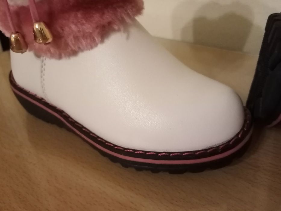 Детски топли зимни ботуши за момиче с топъл хастар бели стелка 14,5 см