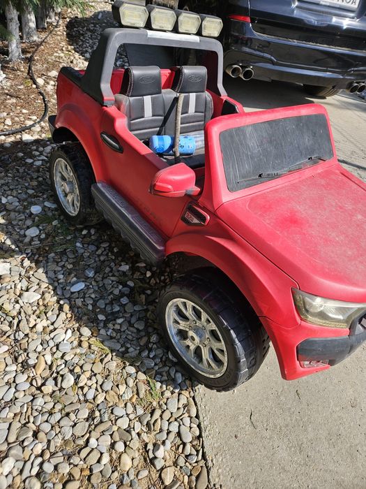 Masinuta electrica pentru copii Ford Ranger 650 LUX  4×4