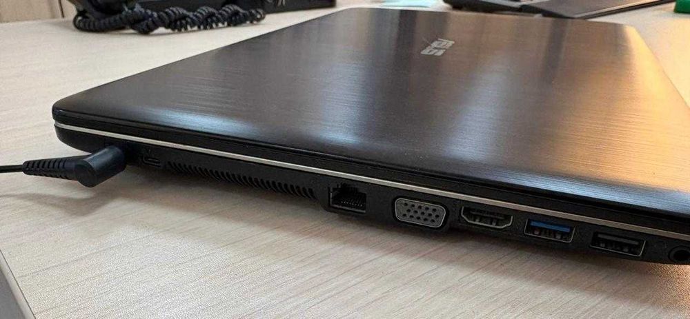 Ноутбук ASUS X540YA