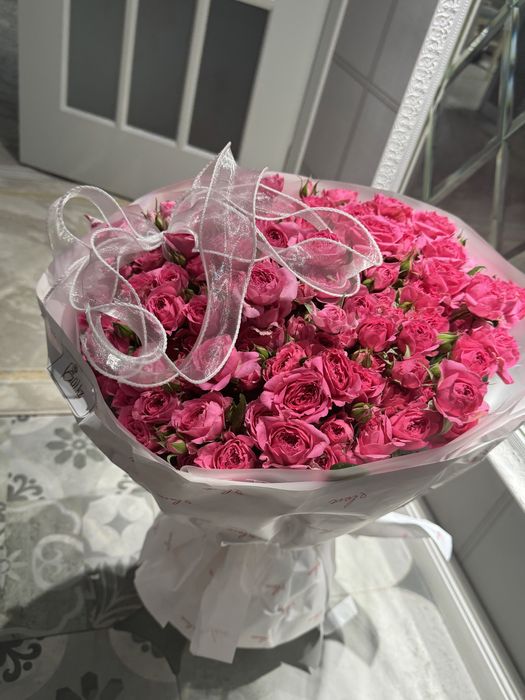 Букет кусотвые розы