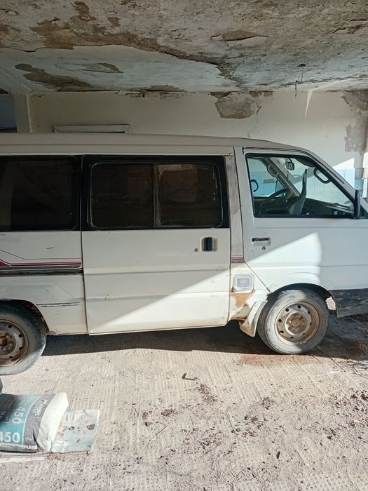 Продам ниссан ваннете