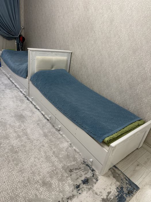 Кровать 2штук,вместо 60000тг