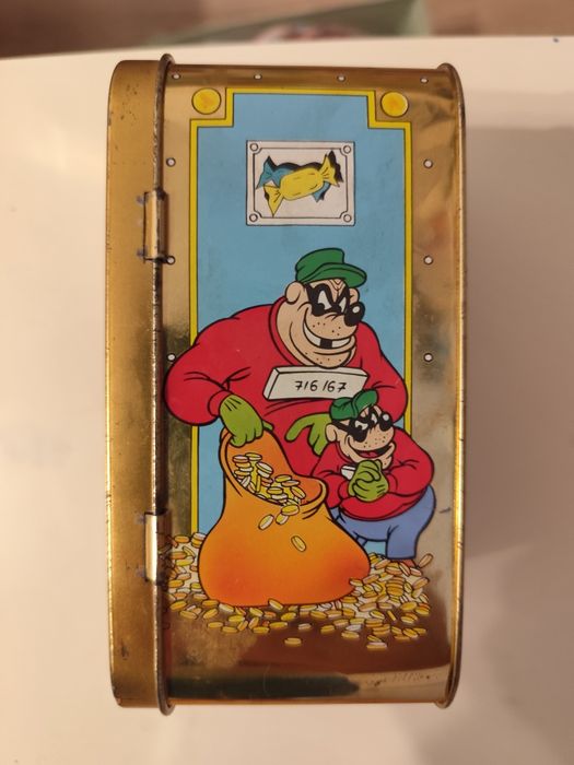 Продавам Сейф Nestle