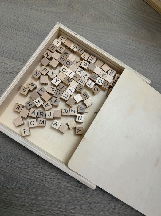Jucării montesori/ lemn/ puzzle